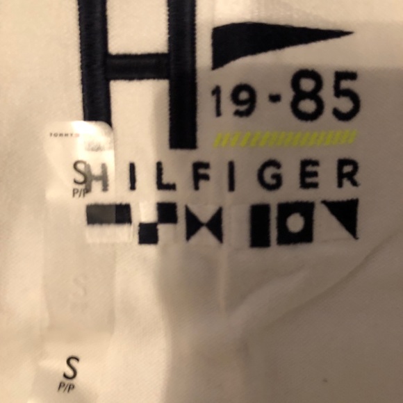 Men’s Tommy Hilfiger polo color blocked - Picture 3 of 4